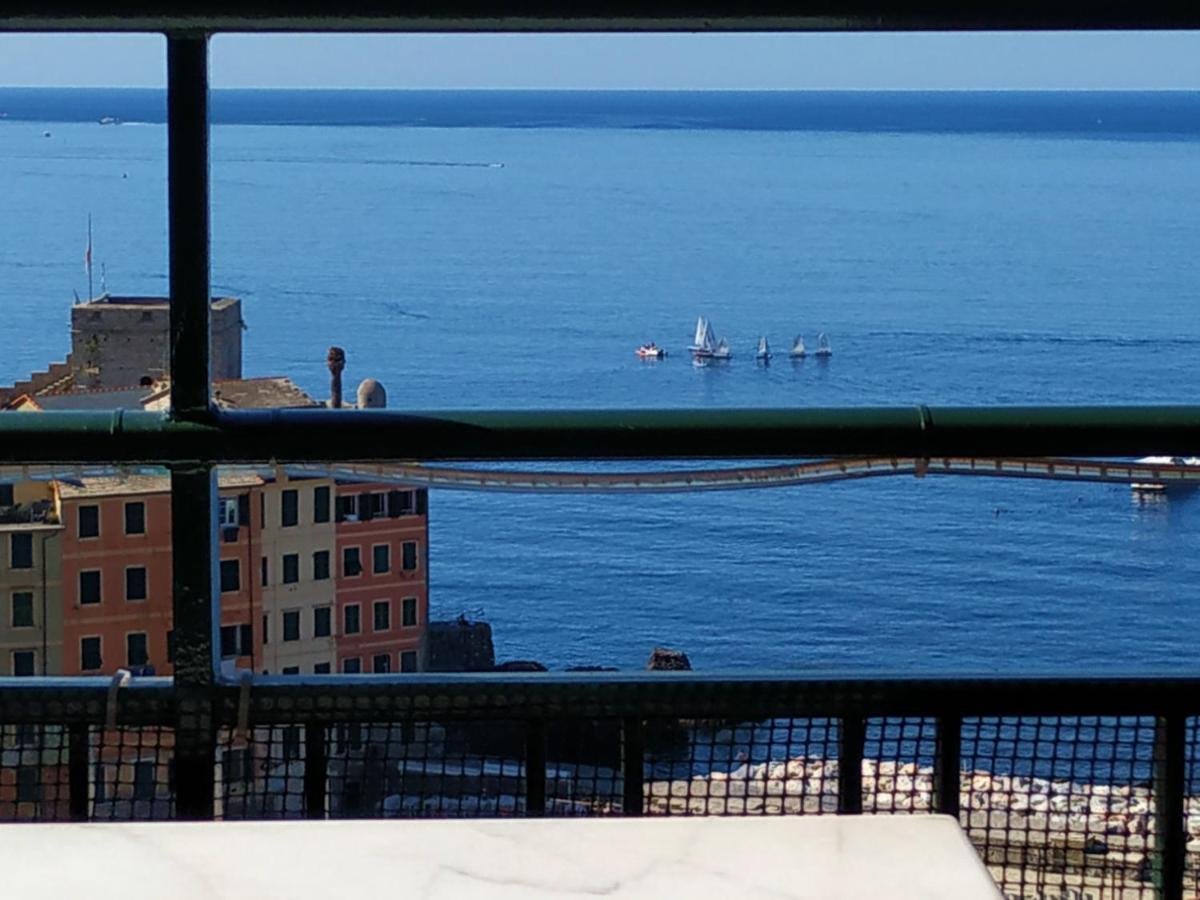 Appartement A Due Passi Dal Cielo E Dal Mare - Balcony With Sea View à Camogli Extérieur photo